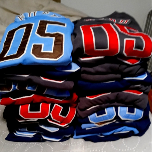 (Not For Sale) WTB / ISO Longsleeve Fubu 05 Jerseys - Picture 1 of 4